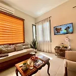 Marianthi\'S House